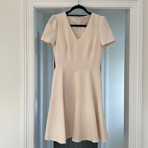 Gal Meets Glam Kate Dress